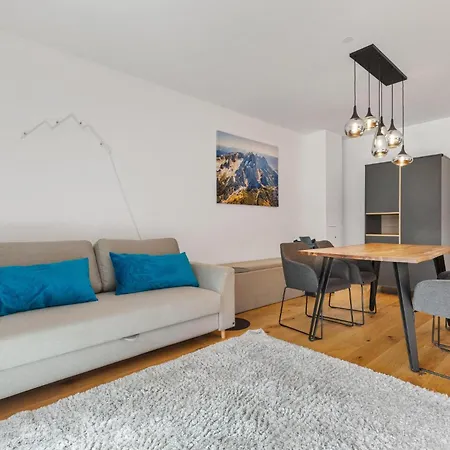 Apartment Penthouse N8 Obertraun